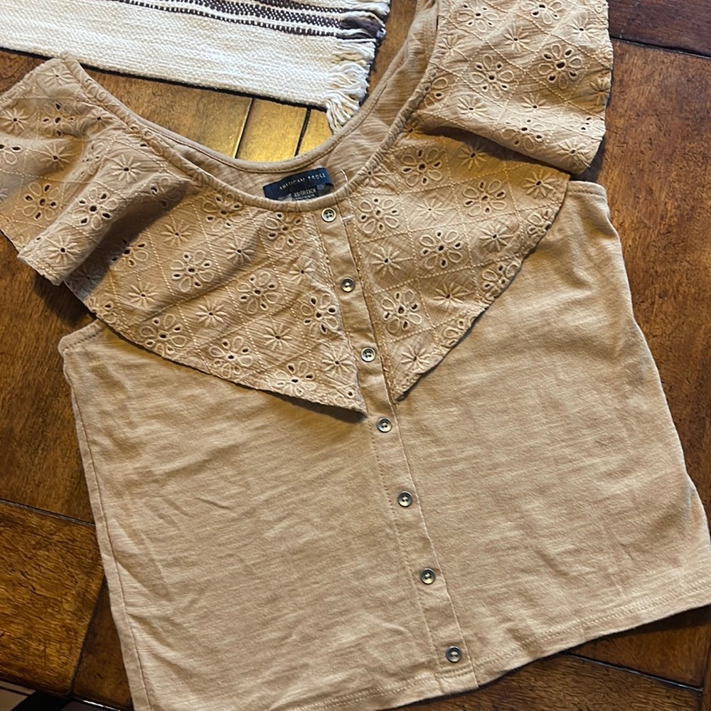 Nwt American Eagle top!!